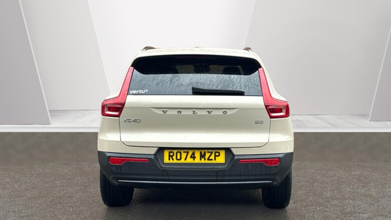 Volvo XC40 2.0 B3P Plus Dark 5dr Auto Petrol Estate